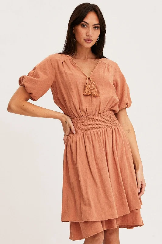 Midi dresses with cotton - blend materials for everyday comfort Orange Midi Dress Short Sleeve V Neck Midi dresses with cotton - blend materials for everyday comfort Orange Midi Dress Short Sleeve V Neck