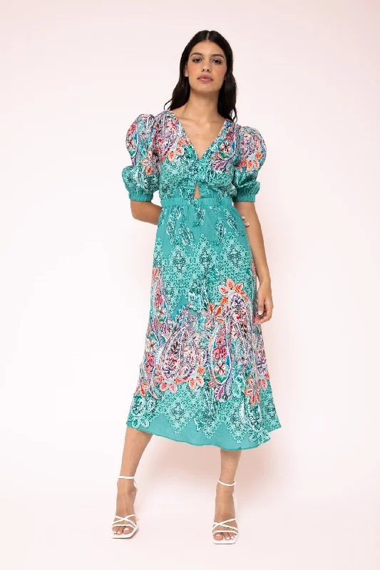 Midi dresses with mesh inserts for a trendy and breathable option Melody Cut Out Midi Dress Midi dresses with mesh inserts for a trendy and breathable option Melody Cut Out Midi Dress