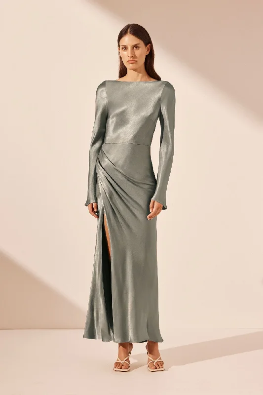 Midi dresses with embroidered accents for a unique and detailed design LA LUNE FLARED SLEEVE SIDE SPLIT MIDI DRESS - SAGE Midi dresses with embroidered accents for a unique and detailed design LA LUNE FLARED SLEEVE SIDE SPLIT MIDI DRESS - SAGE