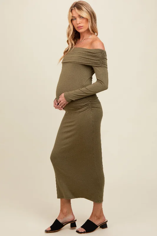 Maternity dress for a baby's first visit to the Japanese garden Olive Foldover Off Shoulder Long Sleeve Maternity Midi Dress Maternity dress for a baby's first visit to the Japanese garden Olive Foldover Off Shoulder Long Sleeve Maternity Midi Dress
