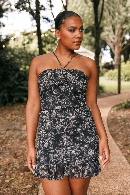 Mini dresses with abstract prints for an artistic look Zuri Rosette Mini Dress - Black Floral Mini dresses with abstract prints for an artistic look Zuri Rosette Mini Dress - Black Floral