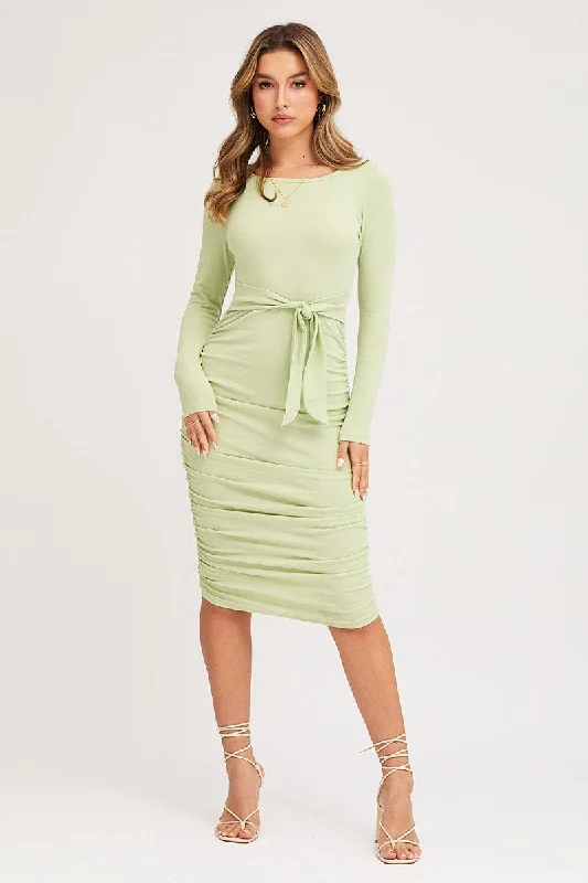 Midi dresses with pleated bodices for a classic and tailored look Green Bodycon Dress Long Sleeve Midi Ruched Midi dresses with pleated bodices for a classic and tailored look Green Bodycon Dress Long Sleeve Midi Ruched