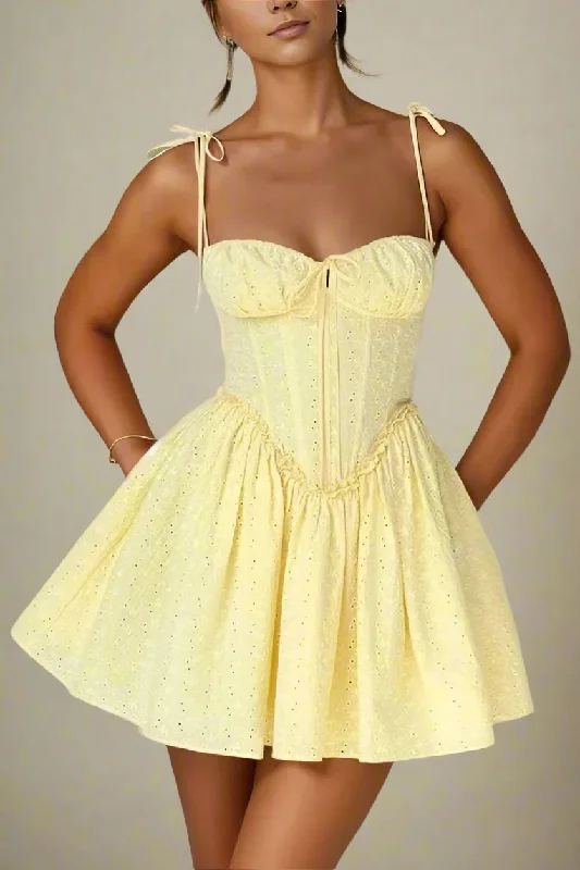Everyday Dress with Ombre Effect for a Trendy Look Indiana Bodycon Mini Dress - Sun Yellow Everyday Dress with Ombre Effect for a Trendy Look Indiana Bodycon Mini Dress - Sun Yellow