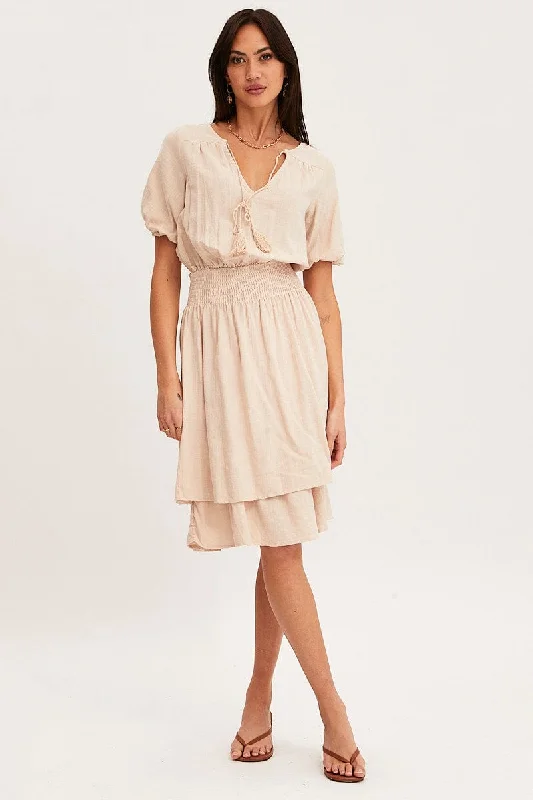 Wrap - style midi dresses in silk for a sophisticated office look Beige Midi Dress Short Sleeve V Neck Wrap - style midi dresses in silk for a sophisticated office look Beige Midi Dress Short Sleeve V Neck