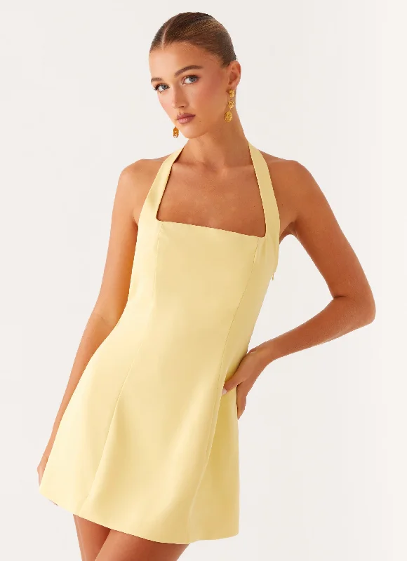 Everyday Dress with Detachable Sleeves for Seasonal Versatility Remi Halter Mini Dress - Yellow Everyday Dress with Detachable Sleeves for Seasonal Versatility Remi Halter Mini Dress - Yellow