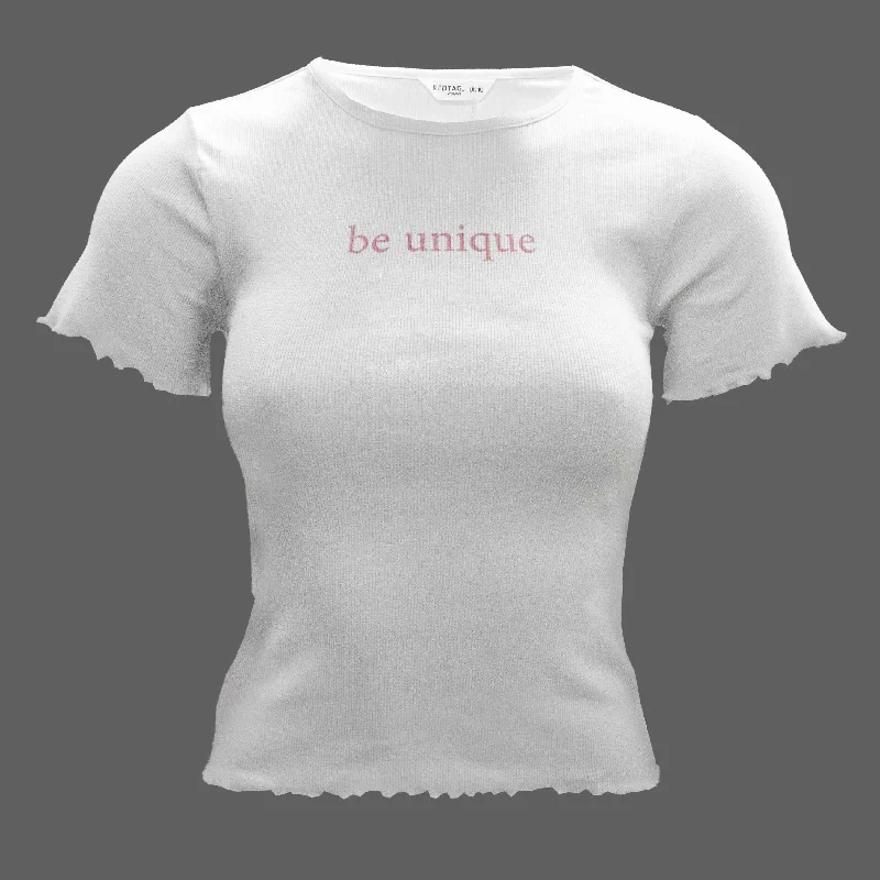 Women's Tight Trousers with Elastic Waistband in Black for Easy and Comfortable WearWhite T-Shirt Women's Tight Trousers with Elastic Waistband in Black for Easy and Comfortable WearWhite T-Shirt