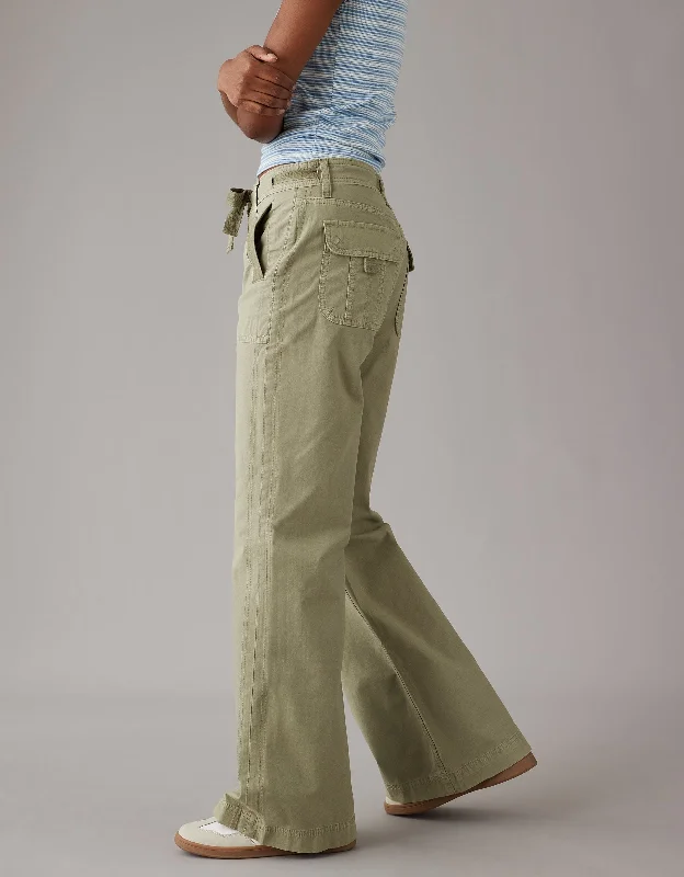 Plus Size Women's Embroidered Tight Trousers in White for a Feminine and Elegant StyleAE Low-Rise Baggy Flare Pant Plus Size Women's Embroidered Tight Trousers in White for a Feminine and Elegant StyleAE Low-Rise Baggy Flare Pant