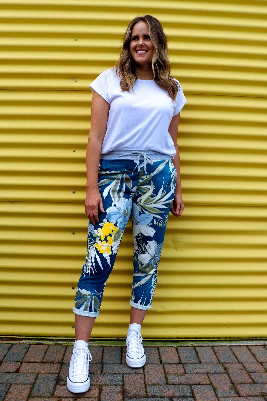 Women's Velvet Tight Trousers in Burgundy for a Luxurious and Elegant AppearanceBeau Denver Tropical Dark Blue Trousers Women's Velvet Tight Trousers in Burgundy for a Luxurious and Elegant AppearanceBeau Denver Tropical Dark Blue Trousers