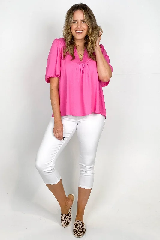 Plus Size Women's Embroidered Tight Trousers in White for a Feminine and Elegant StyleBetty Basics Masie Capri Jean White Plus Size Women's Embroidered Tight Trousers in White for a Feminine and Elegant StyleBetty Basics Masie Capri Jean White