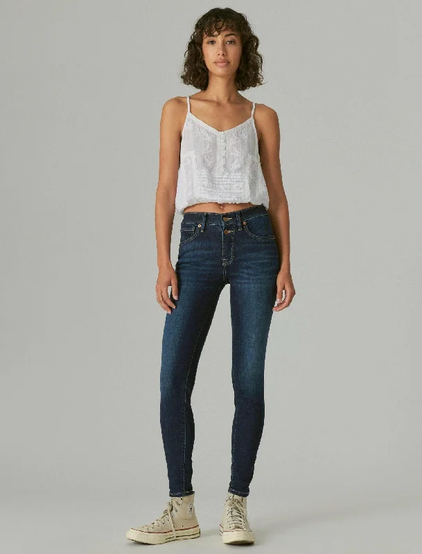 Women's Denim - Look Tight Trousers in Light Blue for a Casual and Versatile OptionLucky Brand Women's Mid Rise Ava Super Skinny Women's Denim - Look Tight Trousers in Light Blue for a Casual and Versatile OptionLucky Brand Women's Mid Rise Ava Super Skinny