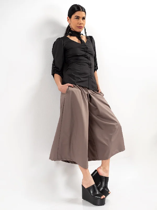 Women's Tight Trousers with Rhinestone Embellishments in Silver for a Sparkly LookWide Leg Capris Women's Tight Trousers with Rhinestone Embellishments in Silver for a Sparkly LookWide Leg Capris