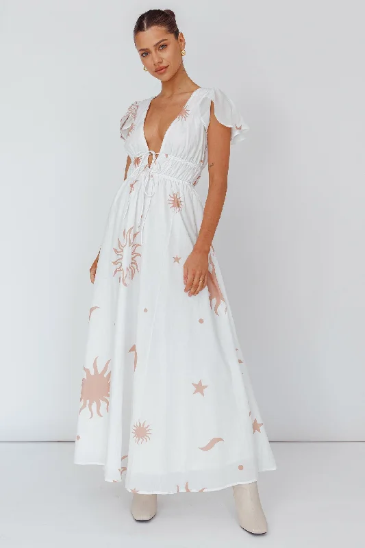 Shift Women Dress with a Simple and Classic Design for Everyday WearCarnivale Angel Sleeve Maxi Dress White/Beige Shift Women Dress with a Simple and Classic Design for Everyday WearCarnivale Angel Sleeve Maxi Dress White/Beige