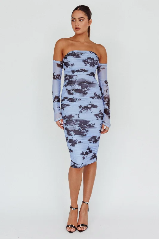 Halter Neck Women Dress to Show Off the Shoulders and NecklineCece Off-Shoulder Midi Dress Floral Blue Halter Neck Women Dress to Show Off the Shoulders and NecklineCece Off-Shoulder Midi Dress Floral Blue