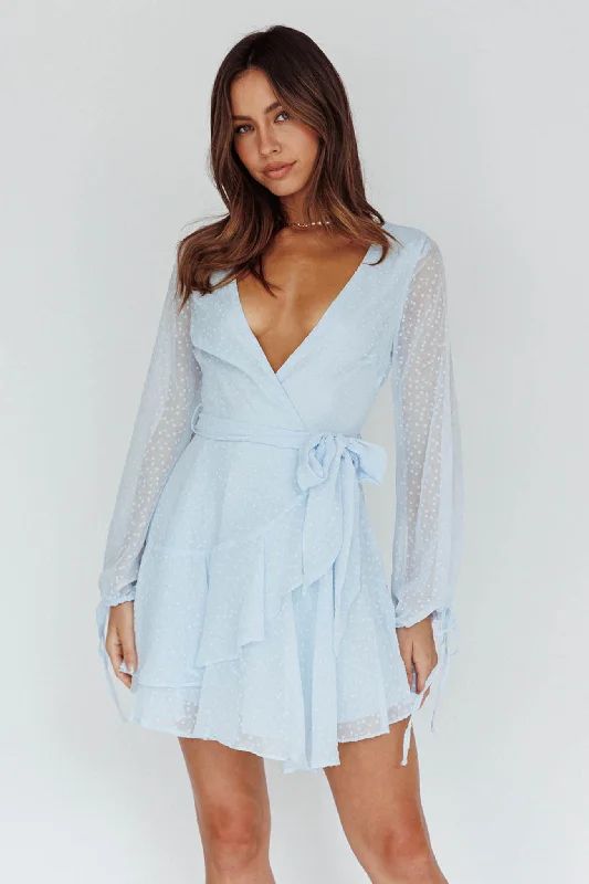 Sheath Women Dress with a Tailored Fit for a Professional LookSheri Hail Spot Chiffon Dress Blue Sheath Women Dress with a Tailored Fit for a Professional LookSheri Hail Spot Chiffon Dress Blue