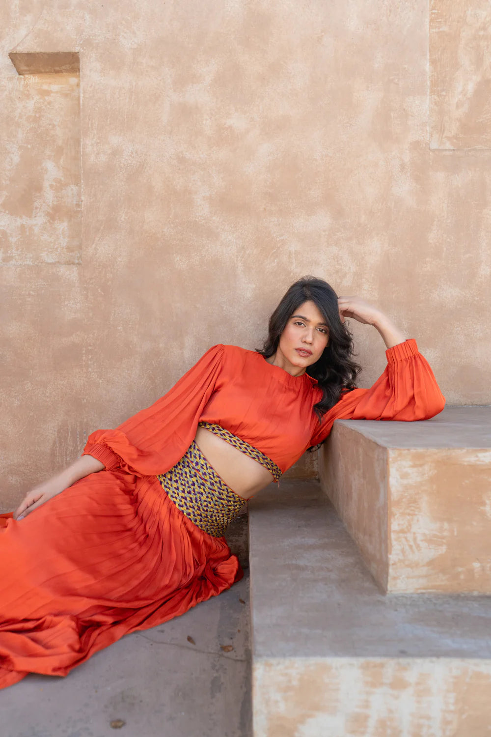 Empire Waist Women Dress to Accentuate the Bust and Conceal the Waist Empire Waist Women Dress to Accentuate the Bust and Conceal the Waist Orange Skirt Set with Color-Blocked Braids