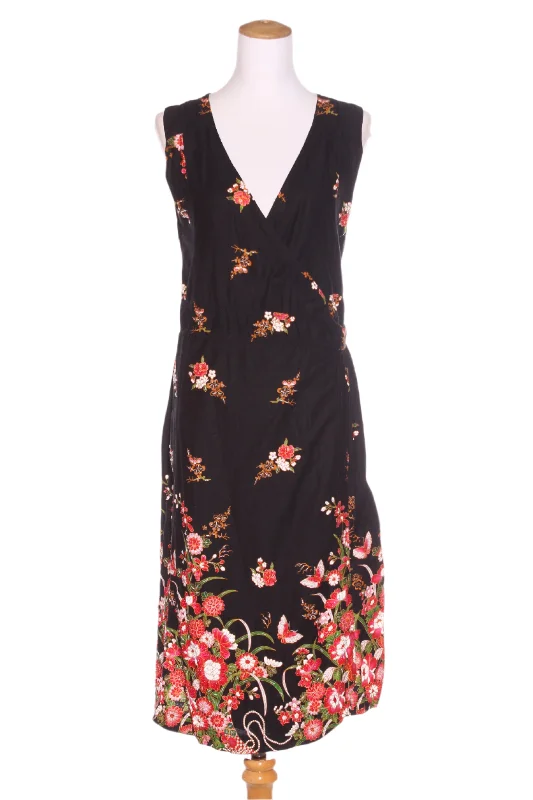 Wrap - Style Women Dress with Adjustable Fit for All Body Types Wrap - Style Women Dress with Adjustable Fit for All Body Types UTTAM - Beaded floral wrap dress! 12 Wrap - Style Women Dress with Adjustable Fit for All Body Types Wrap - Style Women Dress with Adjustable Fit for All Body Types UTTAM - Beaded floral wrap dress! 12