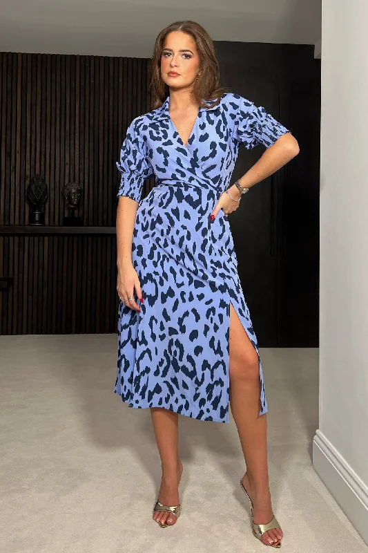 Midi dresses with tiered skirts for a bohemian festival lookKatherin Blue Animal Collared Midi Dress Midi dresses with tiered skirts for a bohemian festival lookKatherin Blue Animal Collared Midi Dress