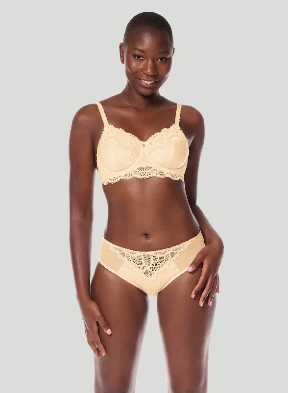 Amoena: Karolina Underwired Mastectomy Bra Sand