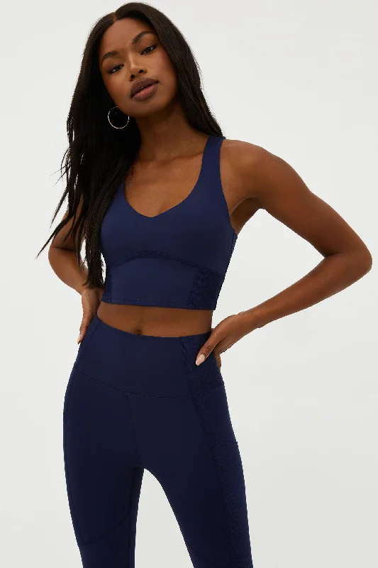 matching women sport bra and leggings setsBeach Riot Kaia Top - Ultramarine