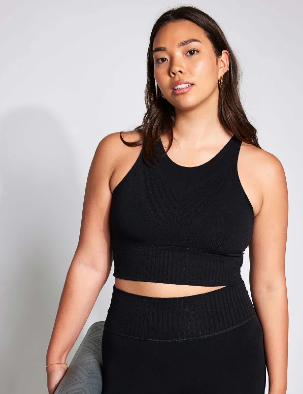 black women sport bra for a classic styleFull Circle Seamless Bra - Black