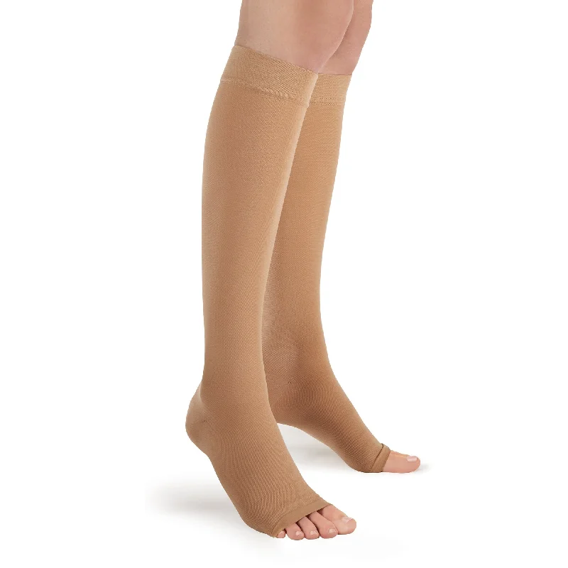 Bamboo - fiber stockings for eco - friendliness3M 71033EN HOSE OPN KNEE, 1 Each