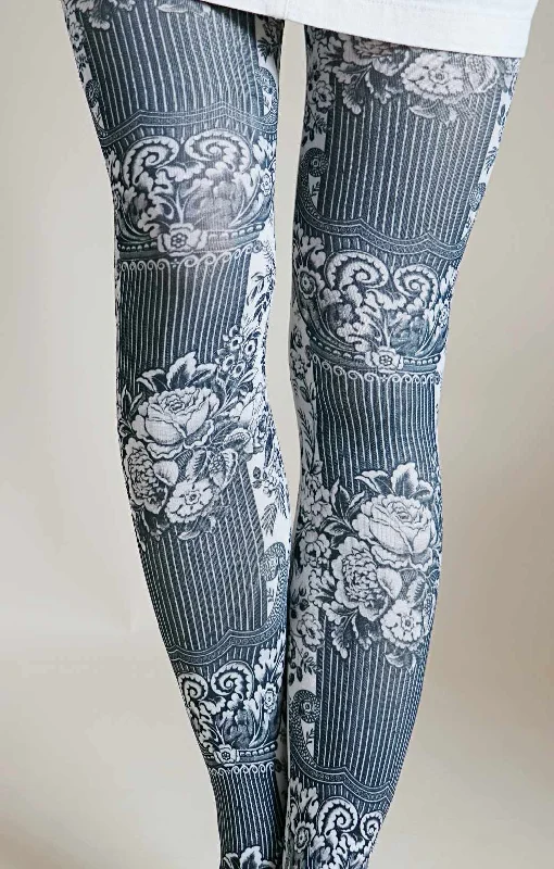 women tights with a side - stripe for a sporty lookANTIQUE LACE AND FLOWER Printed Art Tights