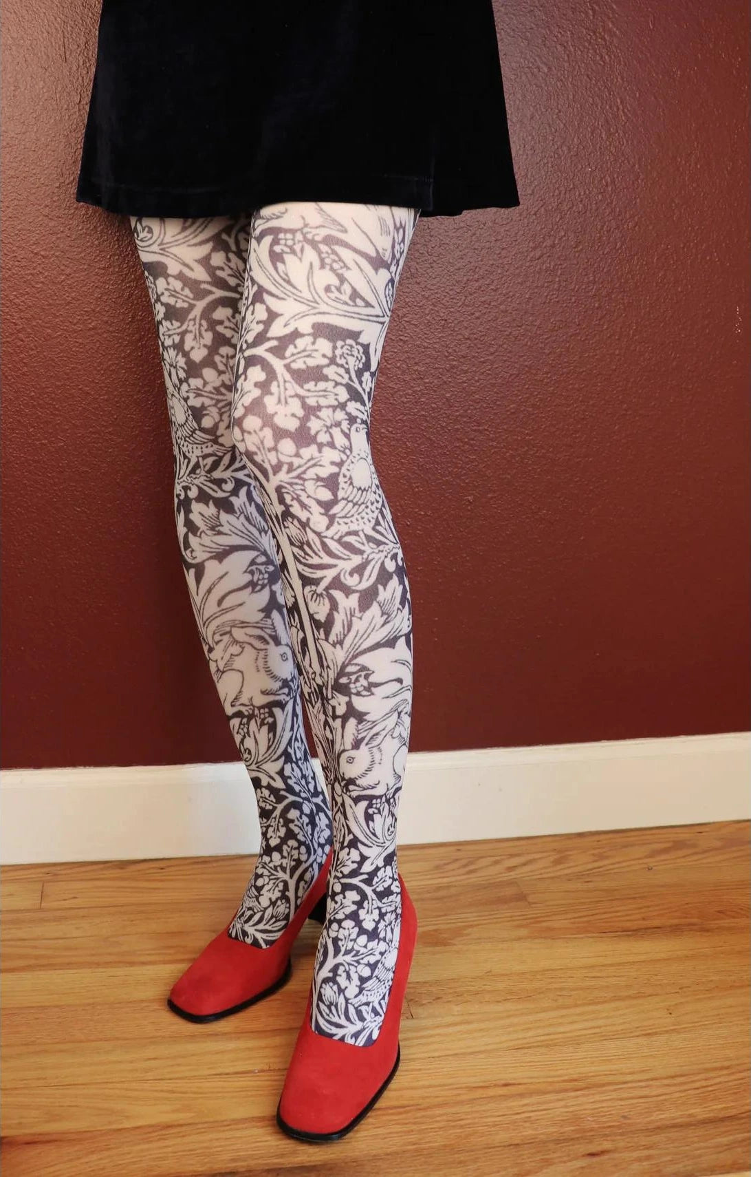 women tights with a holographic effect for a futuristic styleBre'R Brother Rabbit By William Morris Printed Tights