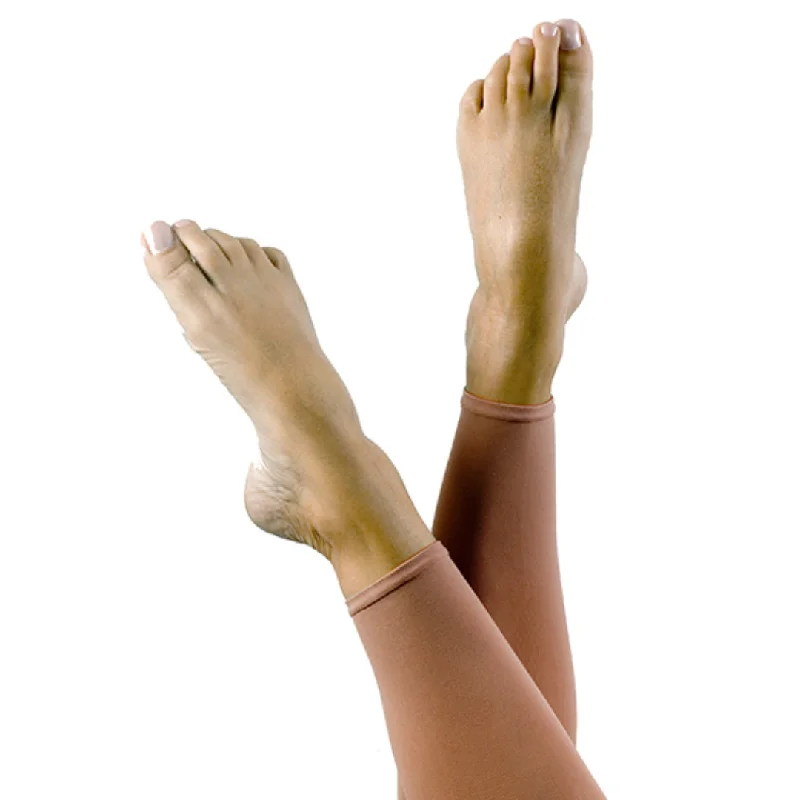women tights for yoga and Pilates sessionsFiesta Legwear Children's Footless Matte Micro Basics - Skintone