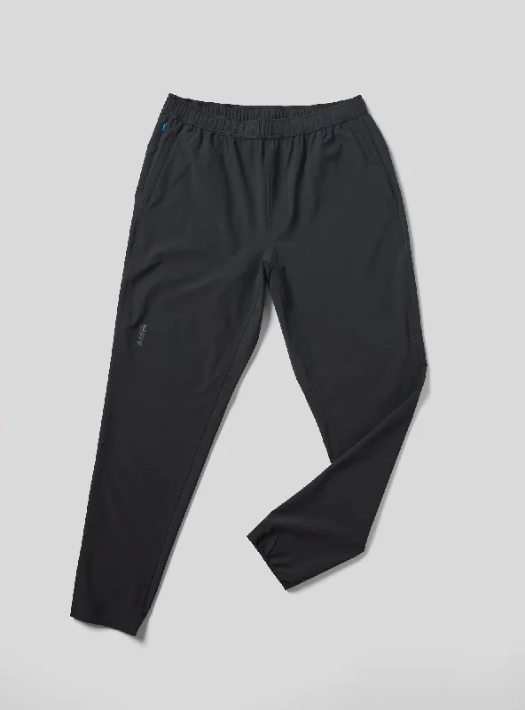 women tights with a holographic effect for a futuristic styleM's Transit Tech Pant