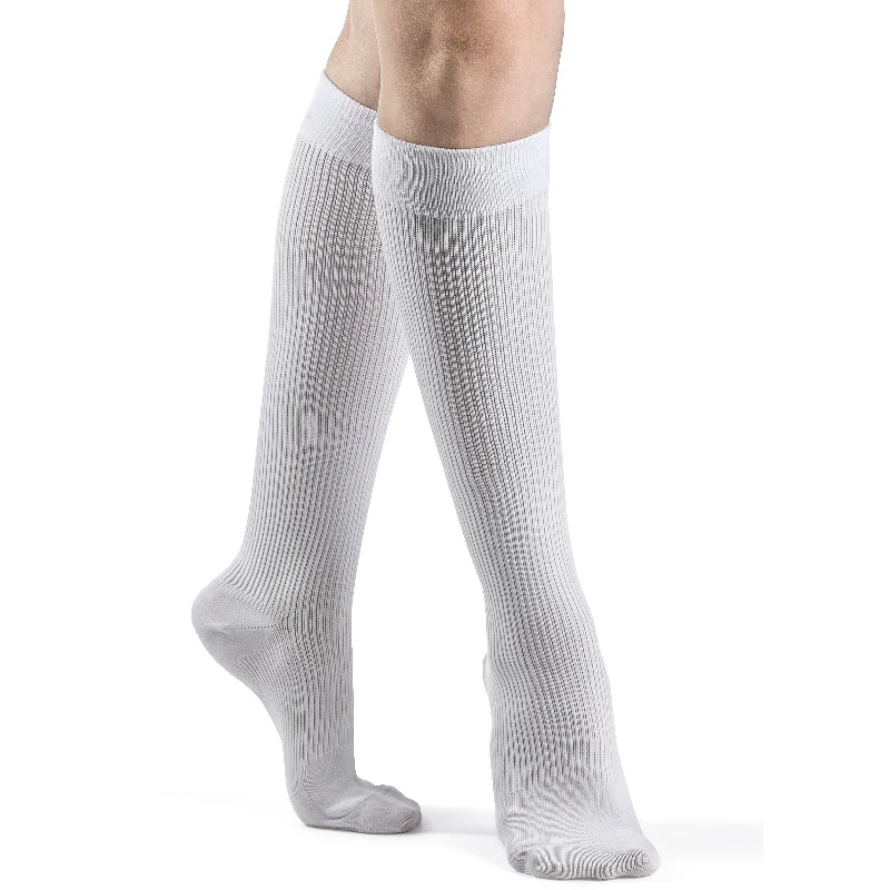 Women's satin - trimmed socks for a touch of eleganceSigvaris Casual Cotton Women's Knee High 15-20 mmHg