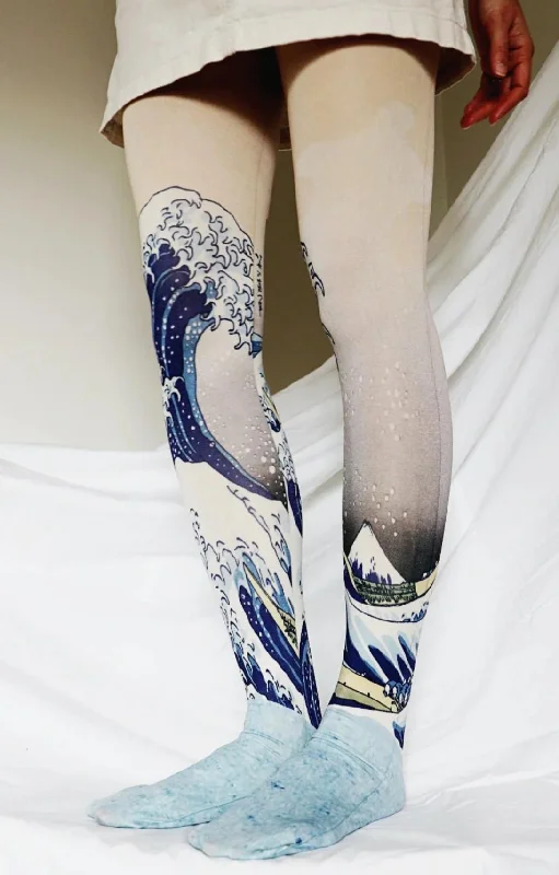 anti - static women tights for a hassle - free experienceThe Great Wave off Kanagawa by Katsushika Hokusai Printed Art Tights