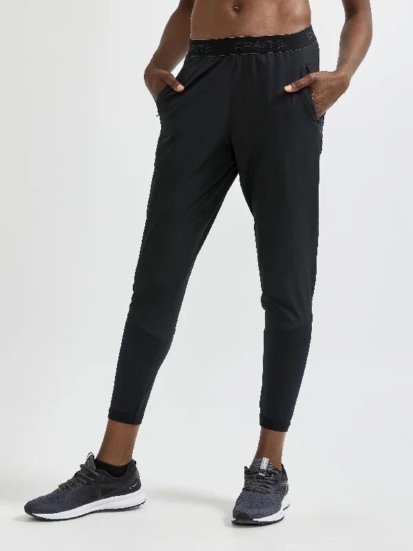 women tights with a self - adjusting fabric for a perfect fitWomen's ADV Essence Training Pants