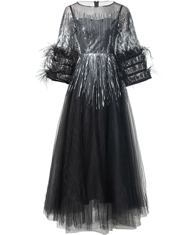 Denim maxi dresses with frayed hems for a casual lookDRESS STYLE  - SY1575