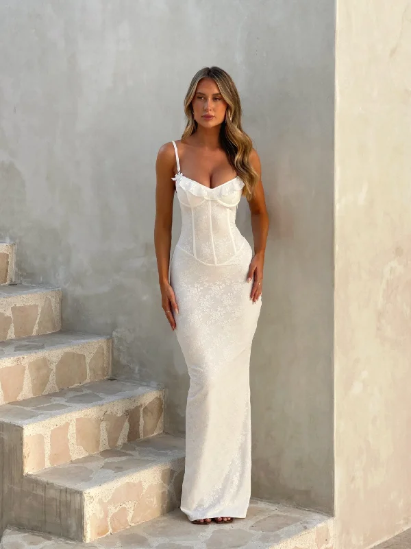 Metallic maxi dresses for a glamorous New Year's Eve partyDYLAN MAXI DRESS WHITE