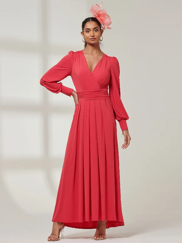 Denim maxi dresses with frayed hems for a casual lookGiulia Long Sleeve Maxi Dress, Red Denim maxi dresses with frayed hems for a casual lookGiulia Long Sleeve Maxi Dress, Red