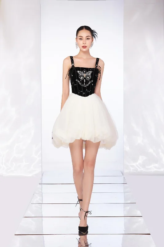 Mini dresses with halter necks for a stylish choicePumber Strappy Dress