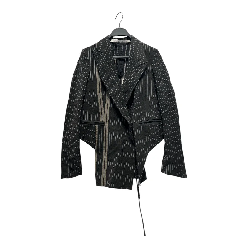 Oversized women's wool coats in a monochromatic look for a trendy outfitaleksandre akhalkatsishvili/Jacket/40/Stripe/Cotton/BLK/deconstructed blazer Oversized women's wool coats in a monochromatic look for a trendy outfitaleksandre akhalkatsishvili/Jacket/40/Stripe/Cotton/BLK/deconstructed blazer