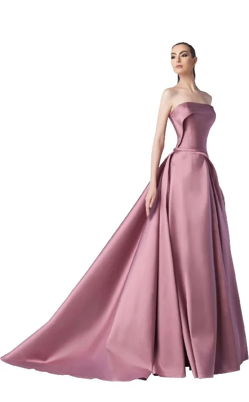 Sleeveless formal dresses with sequined straps and a - line skirts for a classic formal eventEdward Arsouni Couture 0252 Dress Sleeveless formal dresses with sequined straps and a - line skirts for a classic formal eventEdward Arsouni Couture 0252 Dress