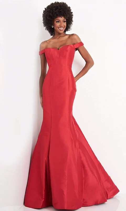 Formal dresses with halter necks and lace - up backs for a stylish promJVN by Jovani JVN3245 - Off-Shoulder Long Mermaid Dress Formal dresses with halter necks and lace - up backs for a stylish promJVN by Jovani JVN3245 - Off-Shoulder Long Mermaid Dress