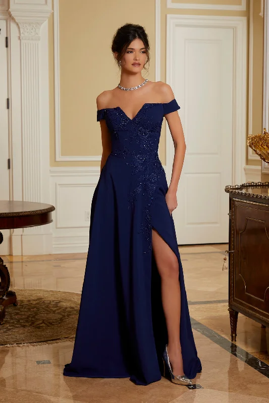 Bodycon dress in a pastel color paletteMGNY Madeline Gardner New York 72826 Beaded Long Formal Evening Gown Bodycon dress in a pastel color paletteMGNY Madeline Gardner New York 72826 Beaded Long Formal Evening Gown