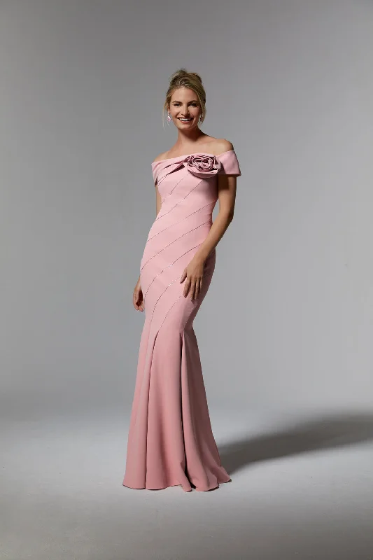 Bodycon dress with a patchwork patternMGNY Madeline Gardner New York 72918 Long Mermaid Formal Evening Dress Bodycon dress with a patchwork patternMGNY Madeline Gardner New York 72918 Long Mermaid Formal Evening Dress