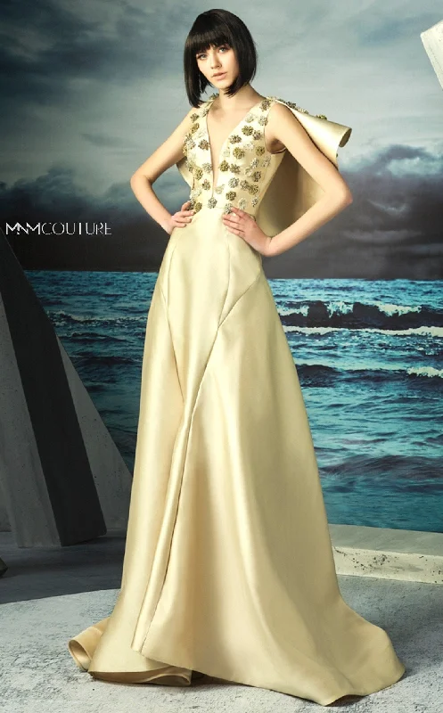 Formal dresses with halter necks and lace - up backs for a stylish promMNM Couture G0825 Formal dresses with halter necks and lace - up backs for a stylish promMNM Couture G0825