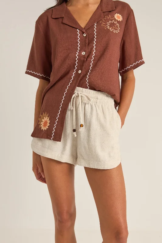 Ruffled Hem Women Shorts to Add a Feminine TouchAstrid Elasticated Short Oat
