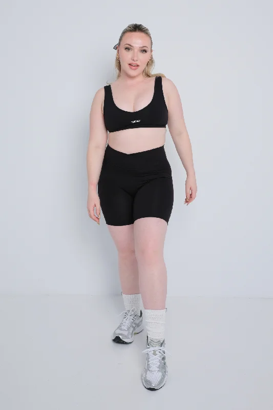 High - Waisted Women Shorts for a Retro and Flattering LookCross Over Pocket Biker Shorts - Black High - Waisted Women Shorts for a Retro and Flattering LookCross Over Pocket Biker Shorts - Black