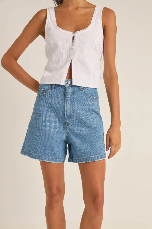 Leather Look Women Shorts for an Edgy and Chic StyleEscape Denim Short Washed Blue