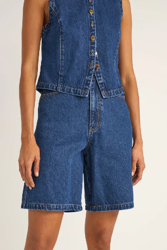 Bermuda Women Shorts for a Classic and Sophisticated LookGia Denim Jorts Indigo