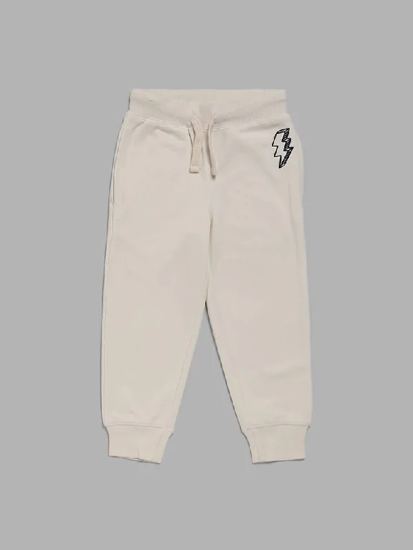 Denim Women Shorts with Distressed Details for a Casual VibeHOP Kids Cream Ribbed Joggers Denim Women Shorts with Distressed Details for a Casual VibeHOP Kids Cream Ribbed Joggers