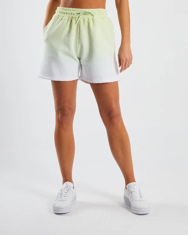 Twill Women Shorts with a Smooth Texture and DurabilitySayon Short Green Tea Ombre