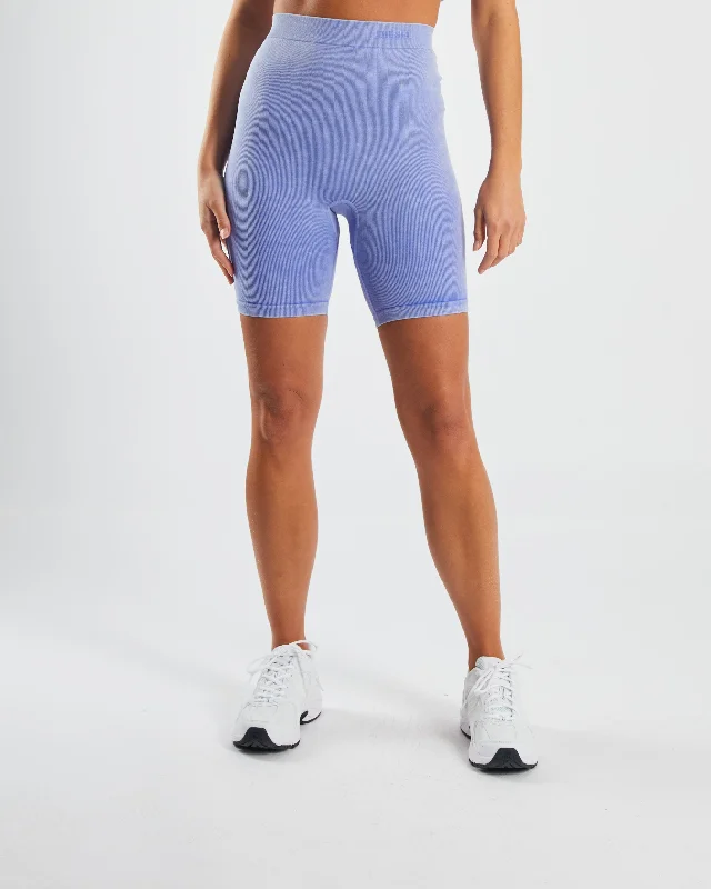 Plus Size Women Shorts with a Comfortable and Stylish FitEugenie Short Blueberry Crush Plus Size Women Shorts with a Comfortable and Stylish FitEugenie Short Blueberry Crush